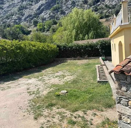 Sublime Aux Pieds Des Rivieres Et Randonnees Villa