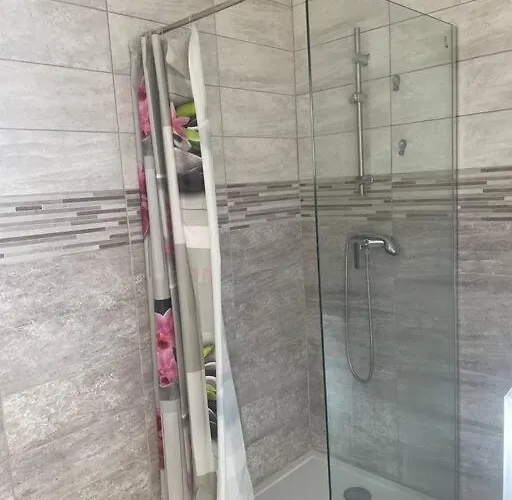 Sublime Aux Pieds Des Rivieres Et Randonnees Villa Omessa