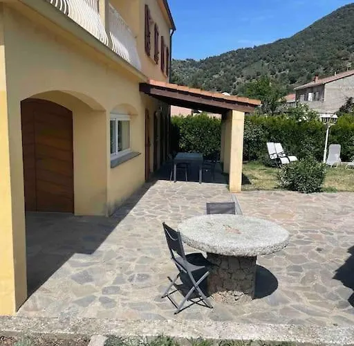 Sublime Aux Pieds Des Rivieres Et Randonnees