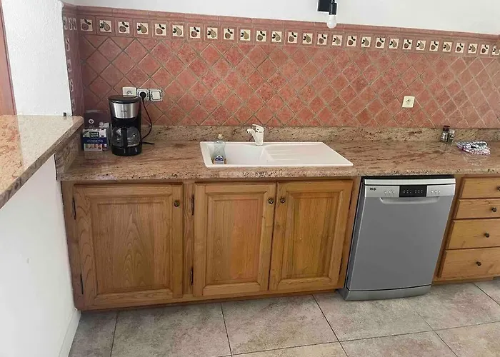 Sublime Aux Pieds Des Rivieres Et Randonnees *